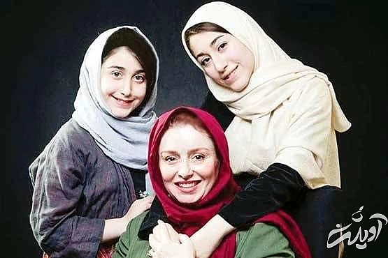 ژاله صامتی و دخترانش